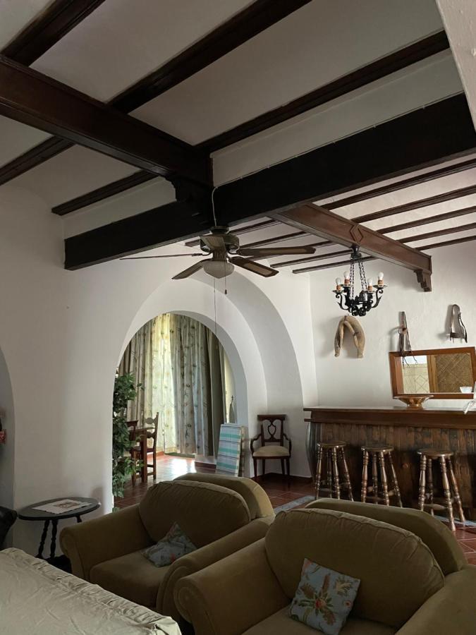 Cortijo Donana Βίλα La Puebla de Cazalla Εξωτερικό φωτογραφία